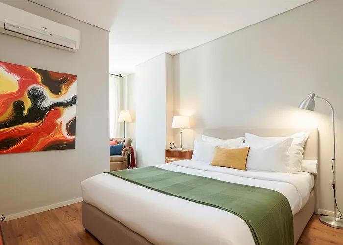 Hotel B The Guest Downtown Porto